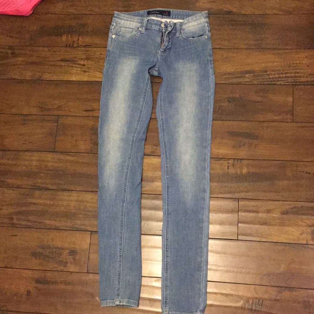 Skinny jeans